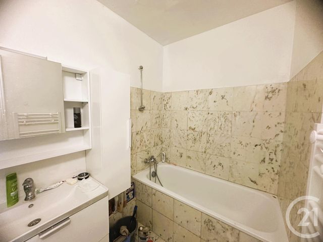 Appartement F3 à vendre - 3 pièces - 40.0 m2 - PARIS - 75012 - ILE-DE-FRANCE - Century 21 Chorus