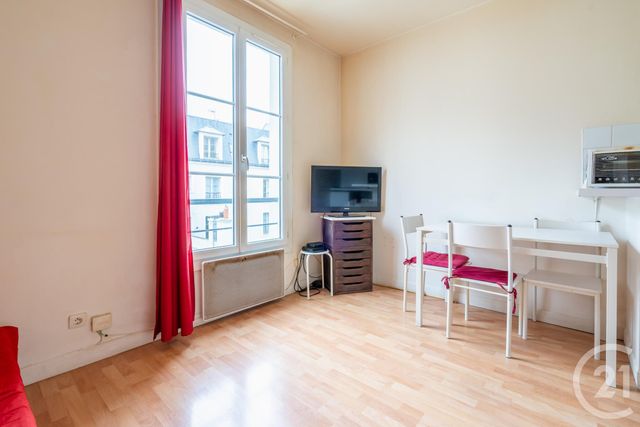  - PARIS - 