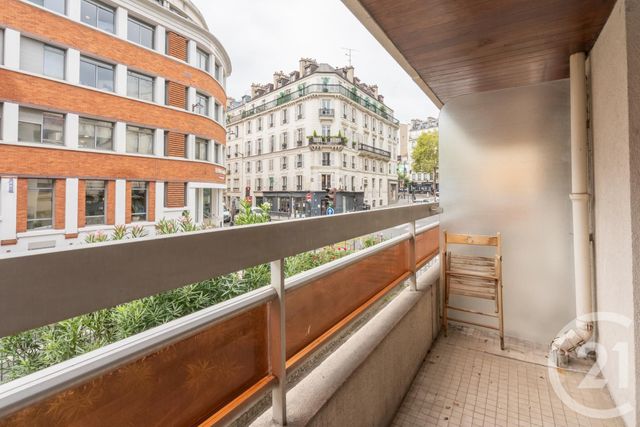 Appartement F2 à vendre - 2 pièces - 47.39 m2 - PARIS - 75011 - ILE-DE-FRANCE - Century 21 Chorus