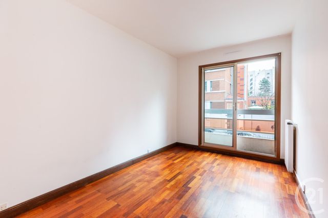 Appartement F2 à vendre - 2 pièces - 47.39 m2 - PARIS - 75011 - ILE-DE-FRANCE - Century 21 Chorus