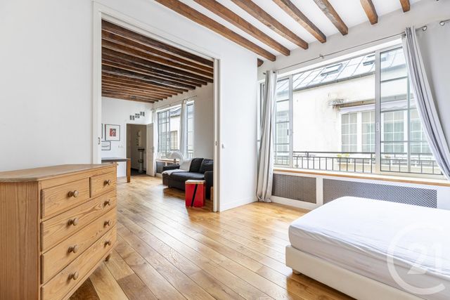 Appartement à vendre - 4 pièces - 87.0 m2 - PARIS - 75011 - ILE-DE-FRANCE - Century 21 Chorus