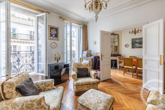  - PARIS - 