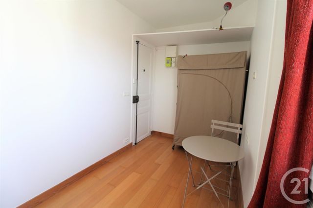 Afficher la photo en grand Chambre à vendre - 1 pièce - 8.5 m2 - PARIS - 75012 - ILE-DE-FRANCE - Century 21 Chorus