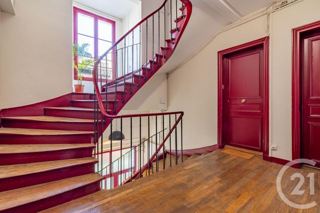 Appartement F3 à vendre - 3 pièces - 53.25 m2 - PARIS - 75011 - ILE-DE-FRANCE - Century 21 Chorus