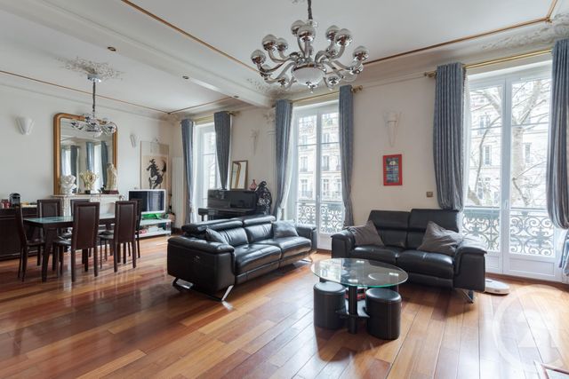 Appartement T5 à vendre - 5 pièces - 109.0 m2 - PARIS - 75011 - ILE-DE-FRANCE - Century 21 Chorus