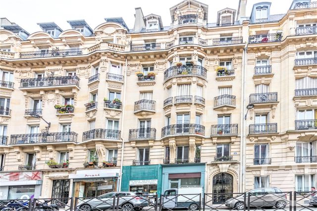  - PARIS - 