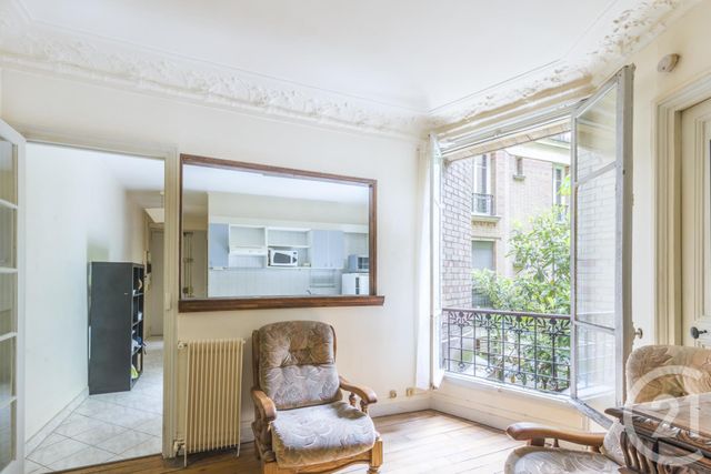 Appartement à vendre - 2 pièces - 47.0 m2 - PARIS - 75012 - ILE-DE-FRANCE - Century 21 Chorus