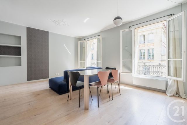 Appartement à vendre - 3 pièces - 50.57 m2 - PARIS - 75011 - ILE-DE-FRANCE - Century 21 Chorus