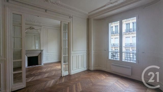  - PARIS - 