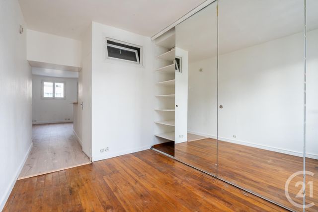 Appartement F2 à vendre - 2 pièces - 33.0 m2 - PARIS - 75011 - ILE-DE-FRANCE - Century 21 Chorus