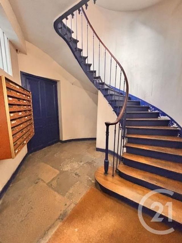 Appartement Studio à vendre - 1 pièce - 30.0 m2 - PARIS - 75011 - ILE-DE-FRANCE - Century 21 Chorus