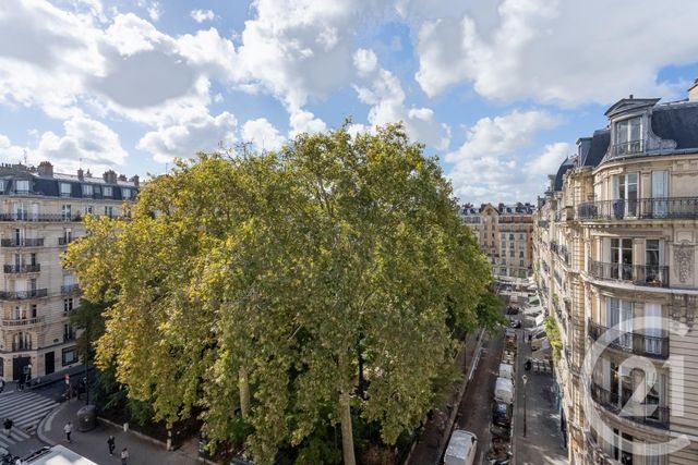 Afficher la photo en grand Appartement Studio à vendre - 2 pièces - 46.28 m2 - PARIS - 75011 - ILE-DE-FRANCE - Century 21 Chorus