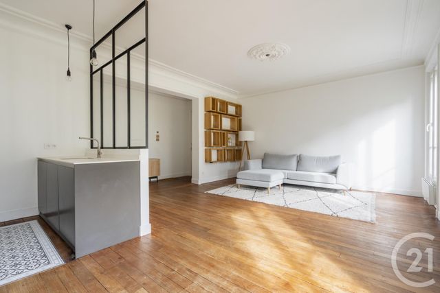 Appartement F4 à vendre - 5 pièces - 80.09 m2 - PARIS - 75012 - ILE-DE-FRANCE - Century 21 Chorus