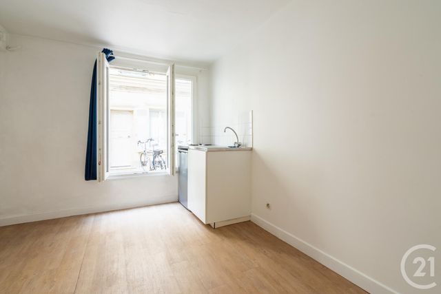 Appartement Studio à vendre - 1 pièce - 10.4 m2 - PARIS - 75012 - ILE-DE-FRANCE - Century 21 Chorus