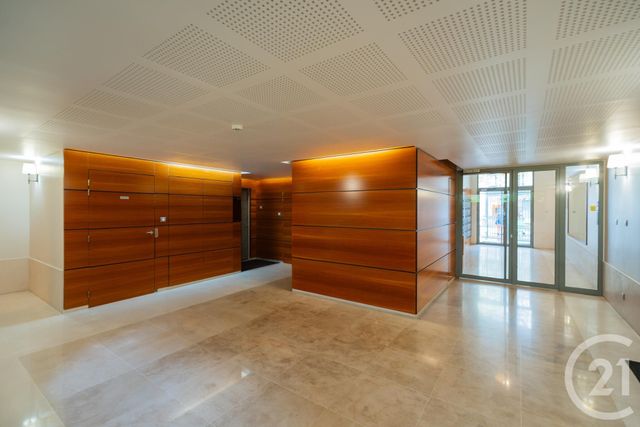 Afficher la photo en grand Appartement F2 à vendre - 2 pièces - 44.46 m2 - PARIS - 75012 - ILE-DE-FRANCE - Century 21 Chorus