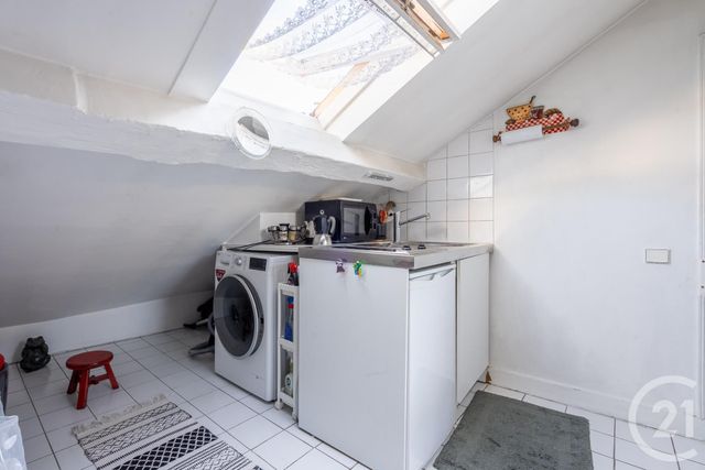 Appartement Studio à vendre - 1 pièce - 20.0 m2 - PARIS - 75011 - ILE-DE-FRANCE - Century 21 Chorus