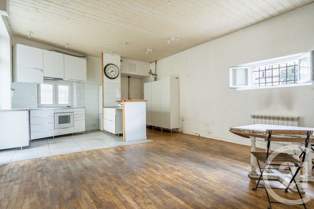 Appartement Local à vendre PARIS