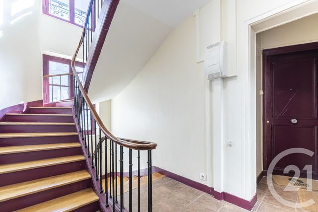 Appartement Studio à vendre - 1 pièce - 24.0 m2 - PARIS - 75012 - ILE-DE-FRANCE - Century 21 Chorus