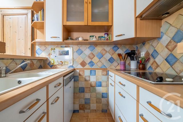 Appartement à vendre - 4 pièces - 73.48 m2 - PARIS - 75011 - ILE-DE-FRANCE - Century 21 Chorus