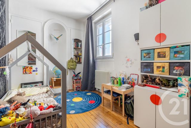 Appartement F3 à vendre - 3 pièces - 38.18 m2 - PARIS - 75011 - ILE-DE-FRANCE - Century 21 Chorus