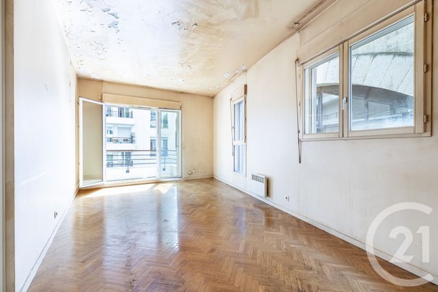 Appartement F3 à vendre - 3 pièces - 72.1 m2 - PARIS - 75012 - ILE-DE-FRANCE - Century 21 Chorus