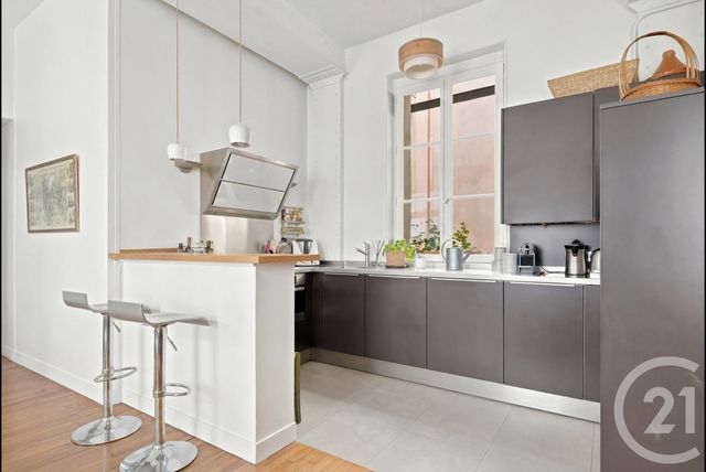 Appartement F4 à vendre - 3 pièces - 85.12 m2 - PARIS - 75003 - ILE-DE-FRANCE - Century 21 Chorus