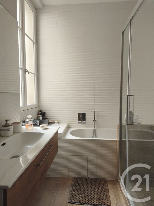 Appartement F4 à vendre - 3 pièces - 85.12 m2 - PARIS - 75003 - ILE-DE-FRANCE - Century 21 Chorus