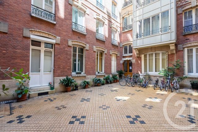 Appartement Studio à vendre - 1 pièce - 10.85 m2 - PARIS - 75012 - ILE-DE-FRANCE - Century 21 Chorus