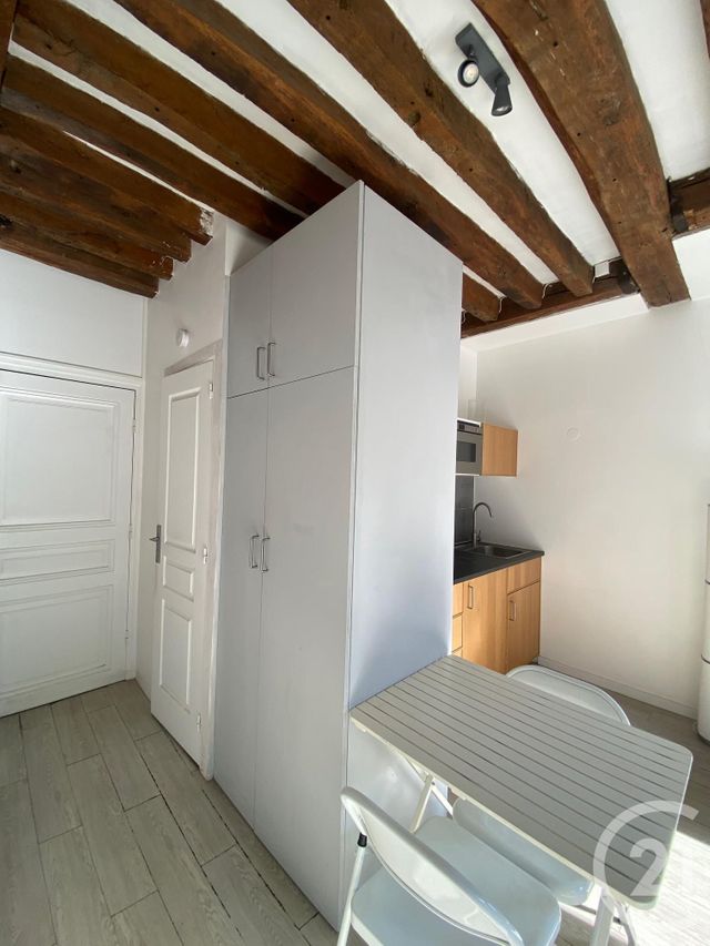 Appartement Studio à vendre - 1 pièce - 18.4 m2 - PARIS - 75011 - ILE-DE-FRANCE - Century 21 Chorus
