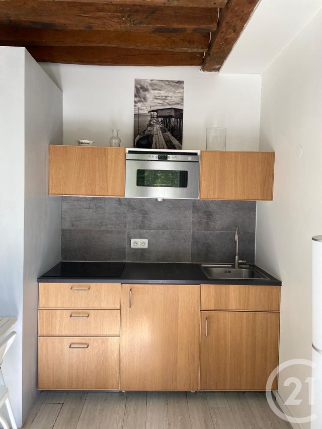 Appartement Studio à vendre - 1 pièce - 18.4 m2 - PARIS - 75011 - ILE-DE-FRANCE - Century 21 Chorus