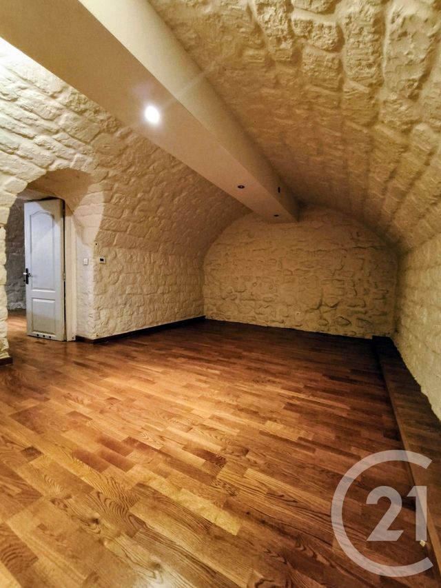 Appartement Souplex à vendre - 2 pièces - 39.4 m2 - PARIS - 75012 - ILE-DE-FRANCE - Century 21 Chorus