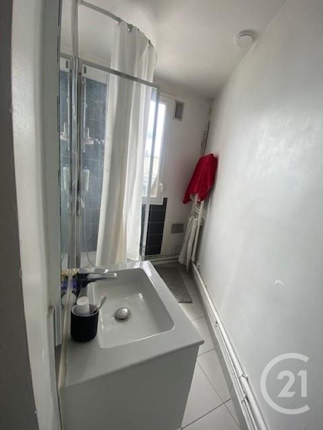 Appartement F2 à vendre - 2 pièces - 33.28 m2 - PARIS - 75012 - ILE-DE-FRANCE - Century 21 Chorus