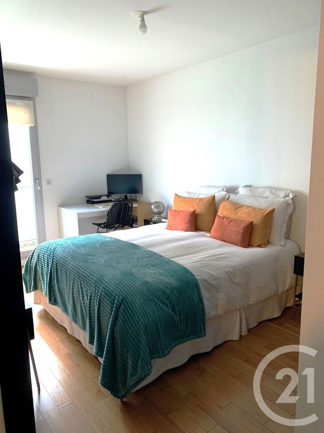 Appartement F3 à vendre - 3 pièces - 63.34 m2 - PARIS - 75010 - ILE-DE-FRANCE - Century 21 Chorus