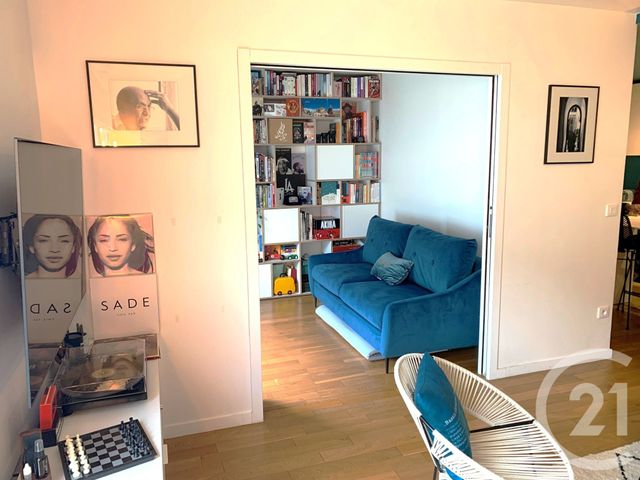 Appartement F3 à vendre - 3 pièces - 63.34 m2 - PARIS - 75010 - ILE-DE-FRANCE - Century 21 Chorus