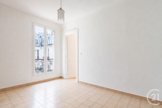 Appartement F2 à vendre - 2 pièces - 35.15 m2 - PARIS - 75011 - ILE-DE-FRANCE - Century 21 Chorus