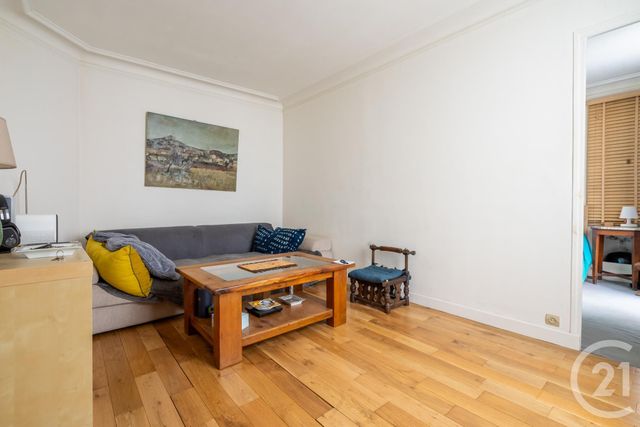 Appartement à vendre - 2 pièces - 36.96 m2 - PARIS - 75012 - ILE-DE-FRANCE - Century 21 Chorus