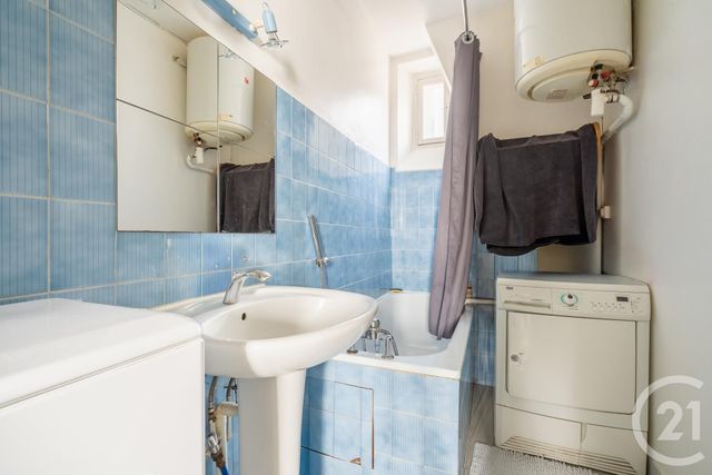 Appartement à vendre - 2 pièces - 36.96 m2 - PARIS - 75012 - ILE-DE-FRANCE - Century 21 Chorus
