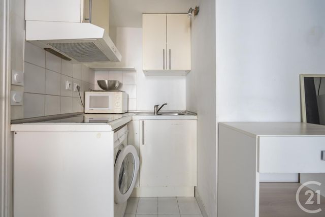 Appartement Studio à vendre - 1 pièce - 20.79 m2 - PARIS - 75020 - ILE-DE-FRANCE - Century 21 Chorus
